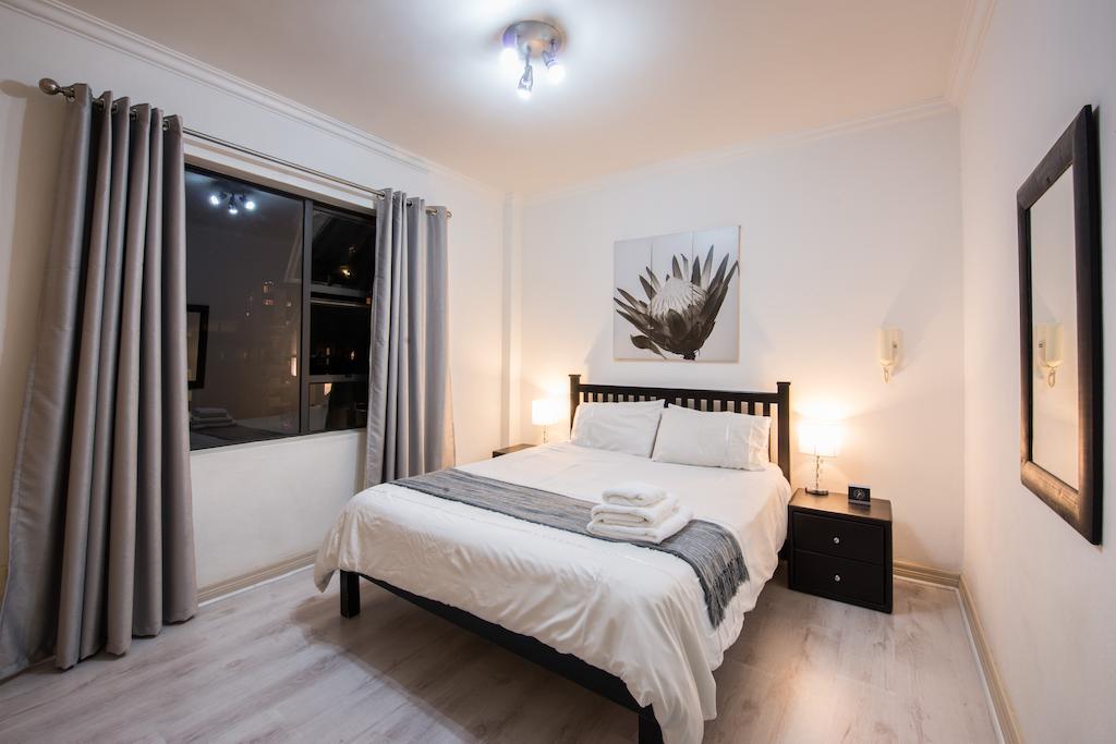 יוהנסבורג Prestige Apartments Sandton At Westpoint חדר תמונה