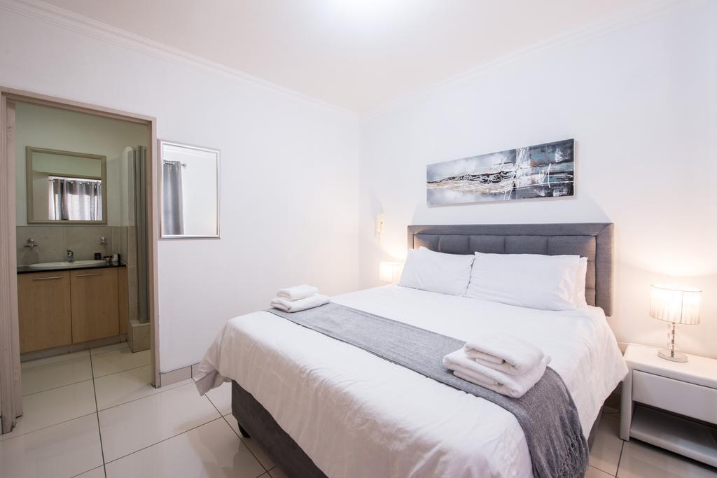 יוהנסבורג Prestige Apartments Sandton At Westpoint מראה חיצוני תמונה