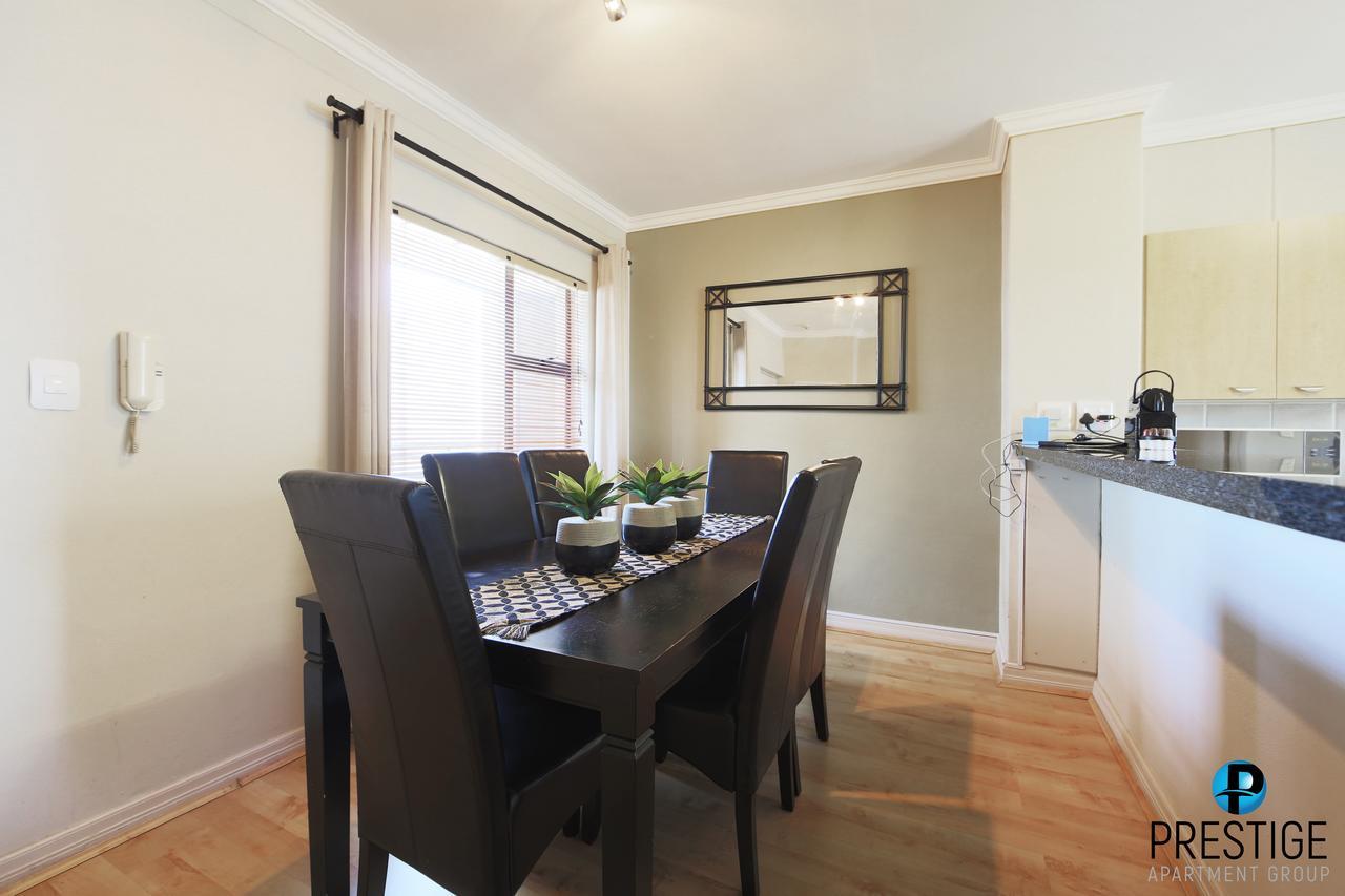 יוהנסבורג Prestige Apartments Sandton At Westpoint מראה חיצוני תמונה